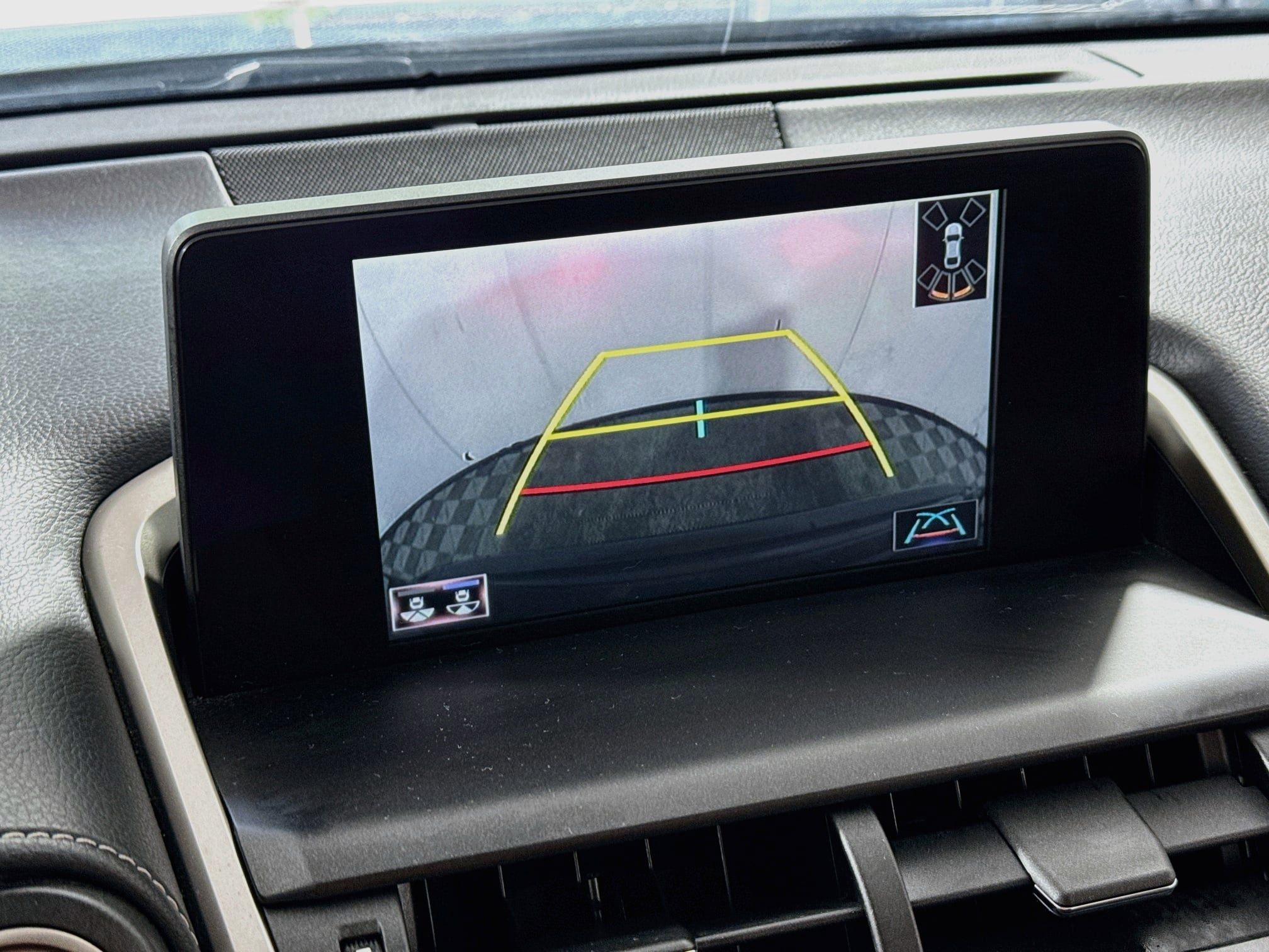 lexus nx hybrid 2020 JTJDJRDZ2L5007581 image lexus nx hybrid 2020 JTJDJRDZ2L5007581 image
